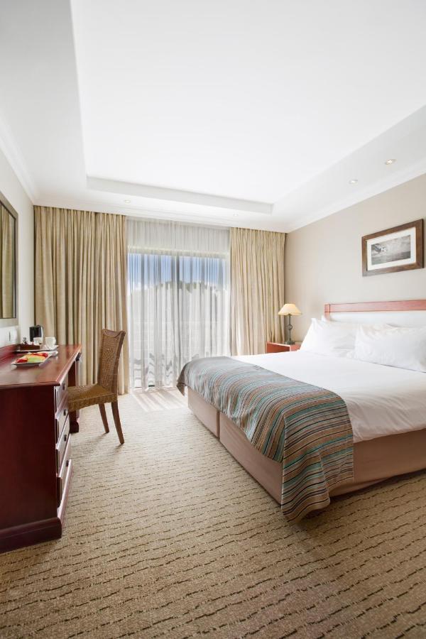 מוסל ביי Garden Route Hotel מראה חיצוני תמונה