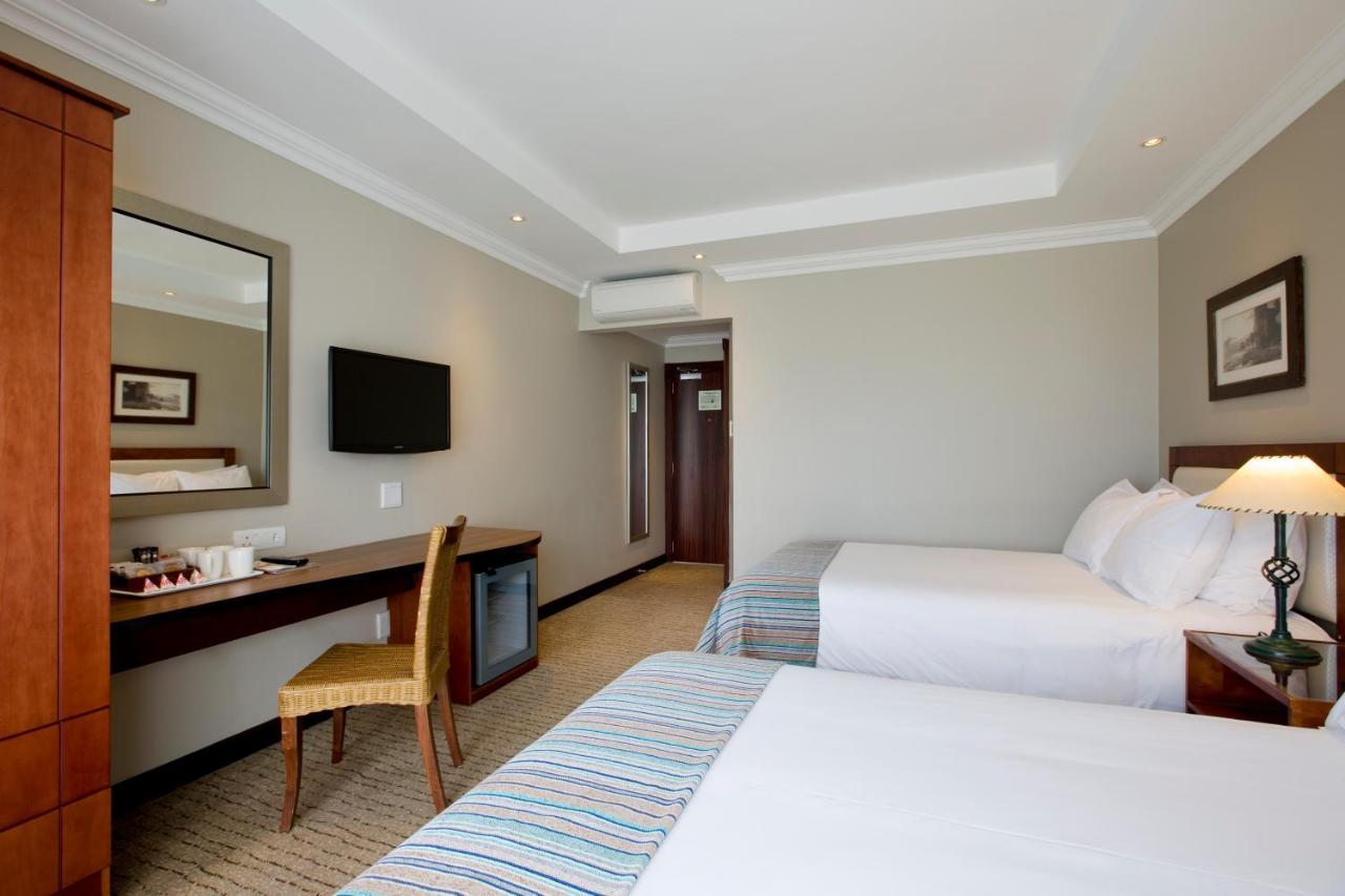 מוסל ביי Garden Route Hotel מראה חיצוני תמונה