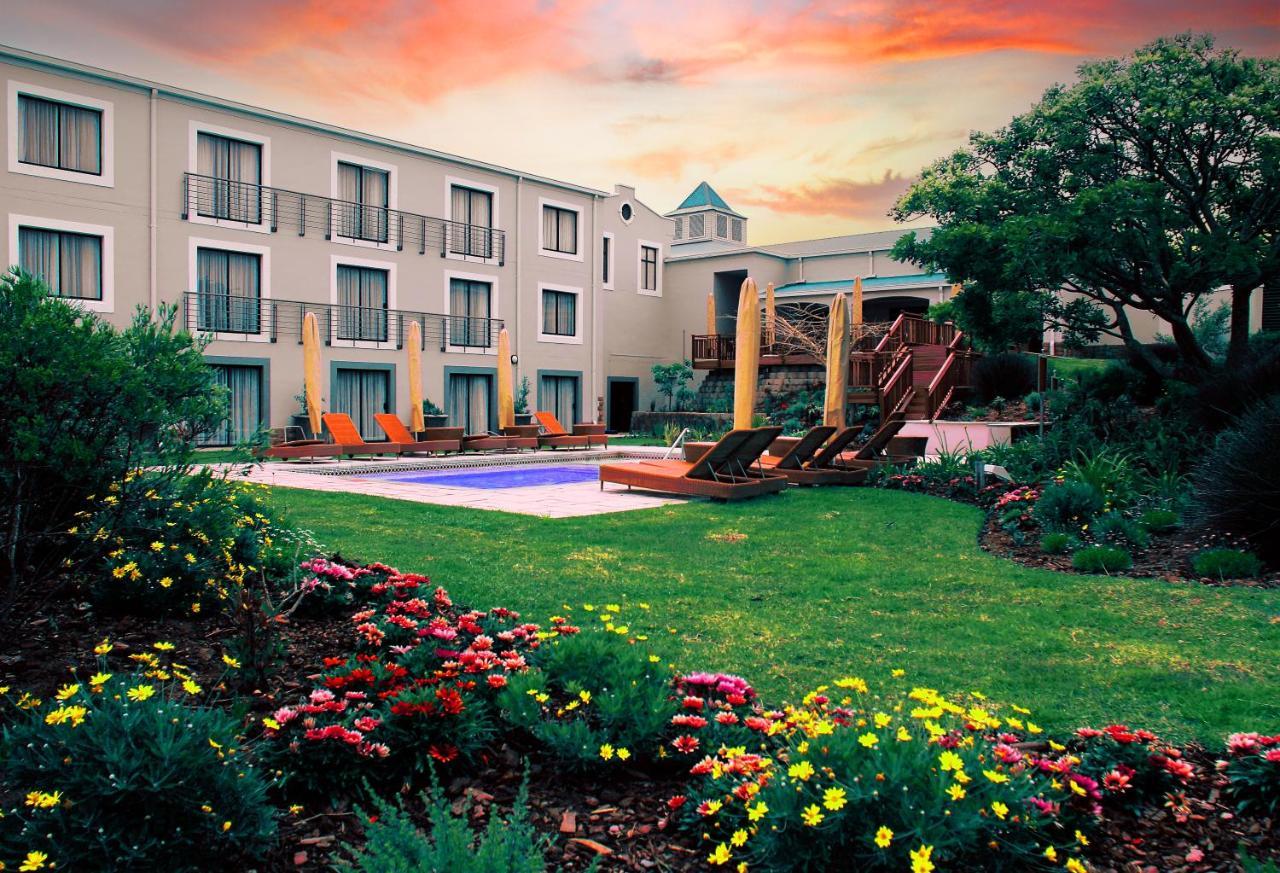 מוסל ביי Garden Route Hotel מראה חיצוני תמונה
